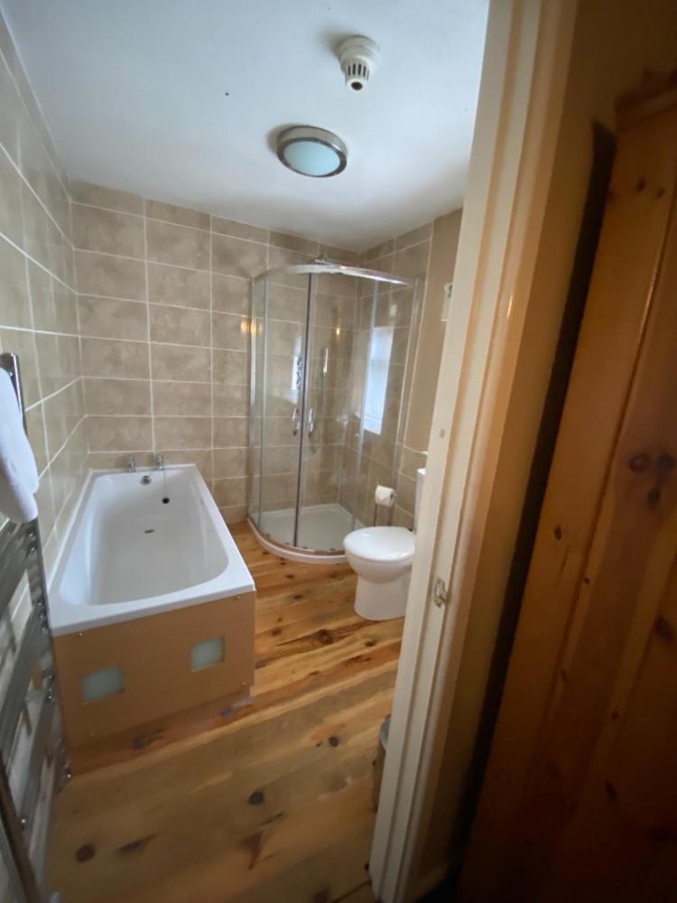 ホテル The Copley Arms ルー 部屋 写真