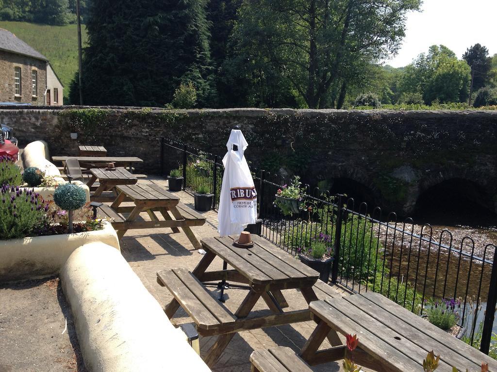 ホテル The Copley Arms ルー エクステリア 写真